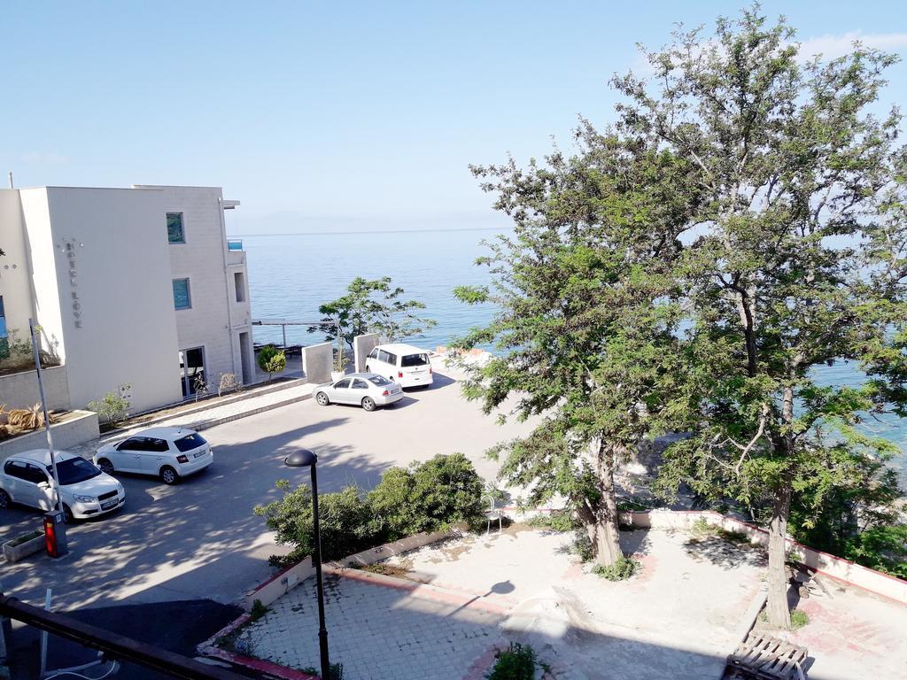 Two Palms Apartment Sutomore Kültér fotó